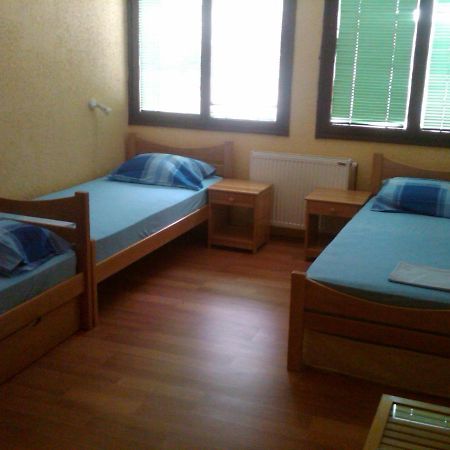 Hostel Av Palanka Екстериор снимка