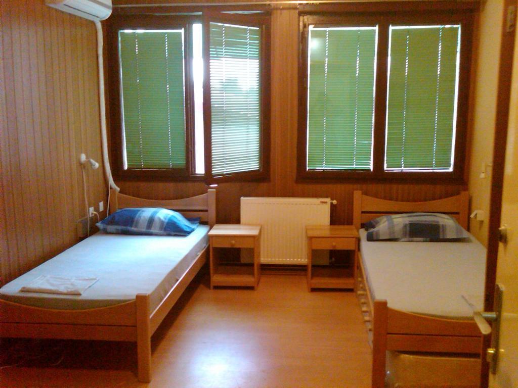 Hostel Av Palanka Екстериор снимка